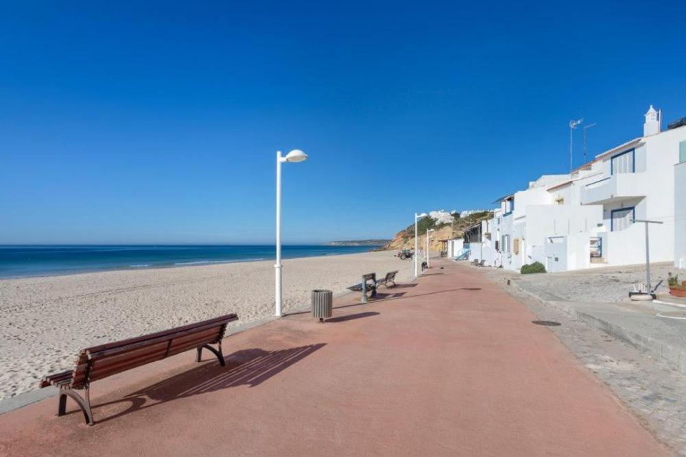 Salema Beach Apartment Bagian luar foto
